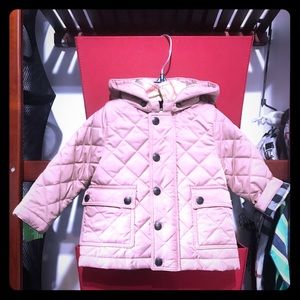 🎈”SOLD” 🎈NWT BURBERRY quilted jacket with hood.
